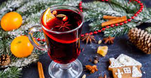 You Should Be Drinking This Cozy Mulled Wine This Weekend | VinePair